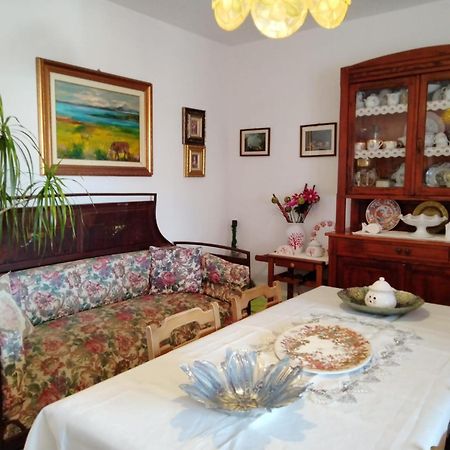 B&B Guest House Il Porto Vecchio Stintino Eksteriør billede
