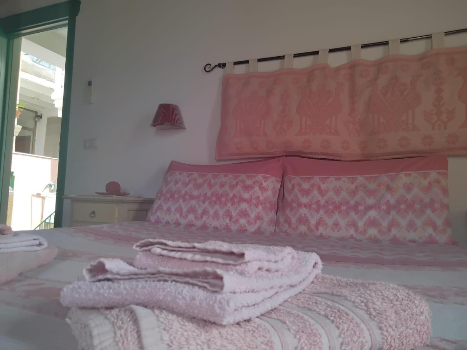 B&B Guest House Il Porto Vecchio Stintino Eksteriør billede